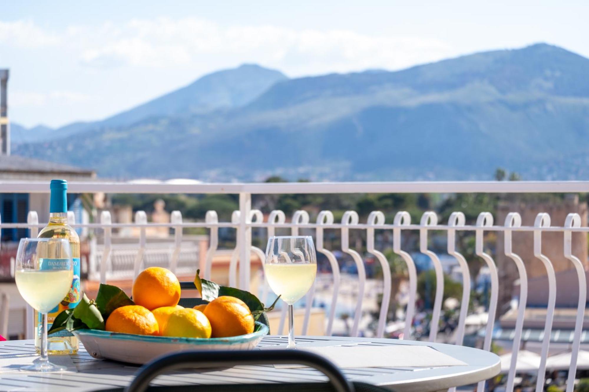 Mondello Sunsea House Apartment Екстериор снимка