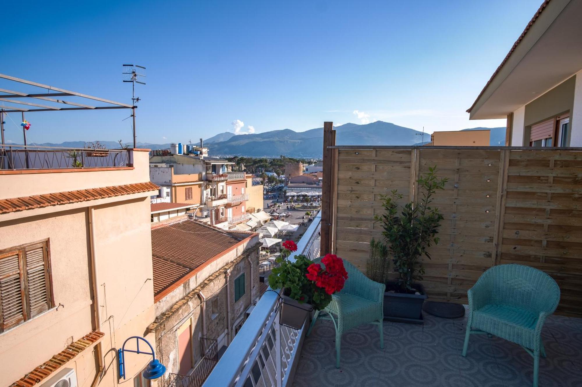 Mondello Sunsea House Apartment Екстериор снимка